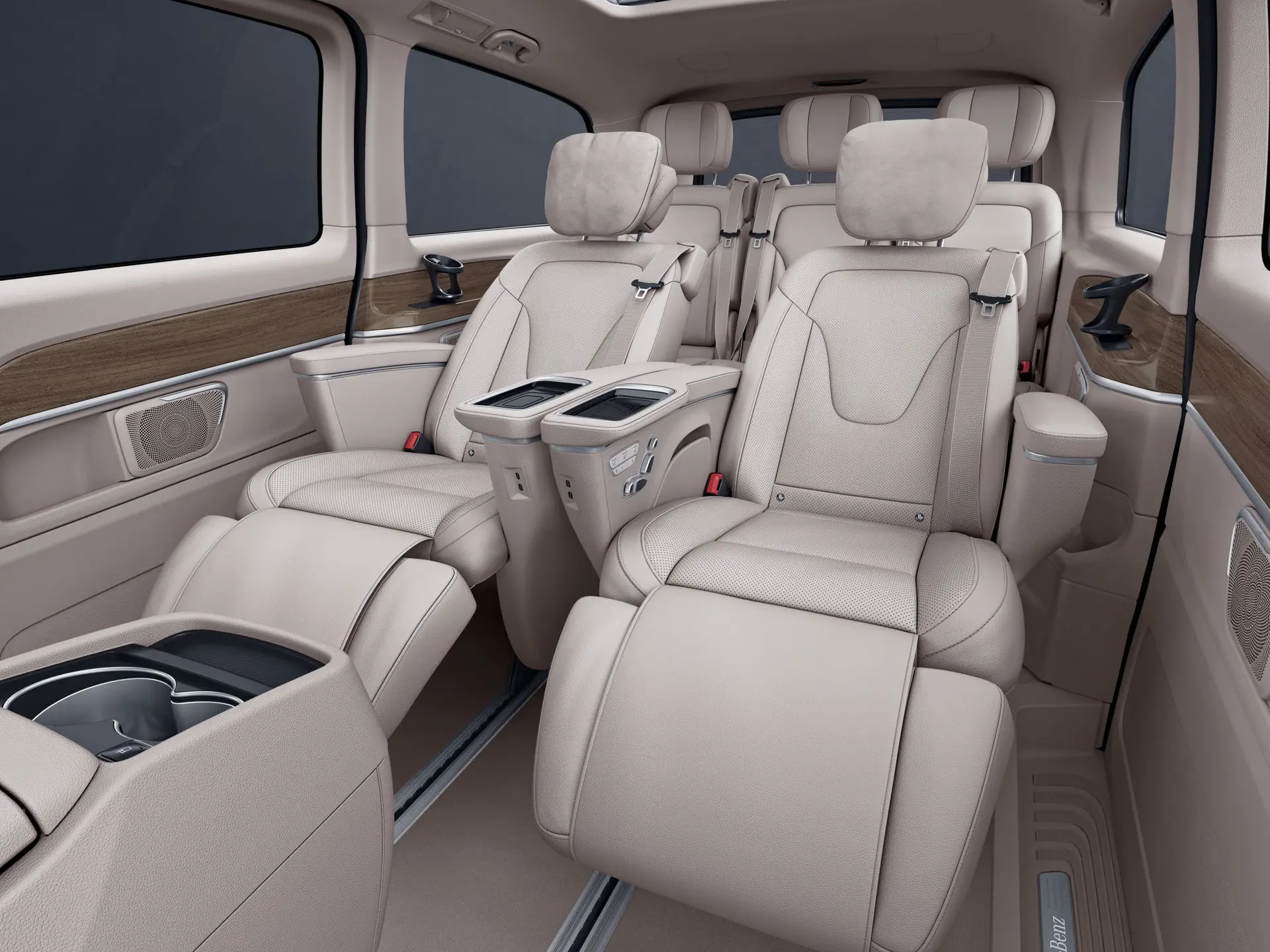 Transfert privé à Val Thorens — intérieur de la Mercedes VIP Class